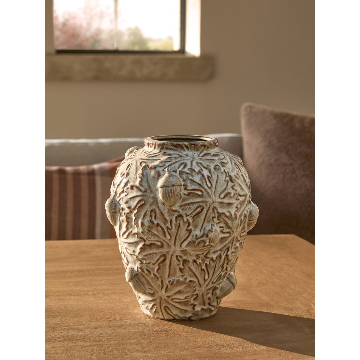 Vase en céramique orné de glands d’automne naturel, NEXT