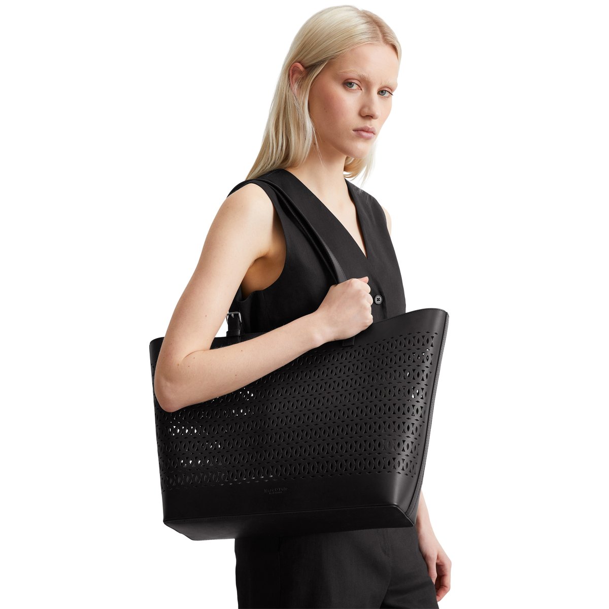 Shopper large avec pochette intérieure amovible noir, MARC O'POLO