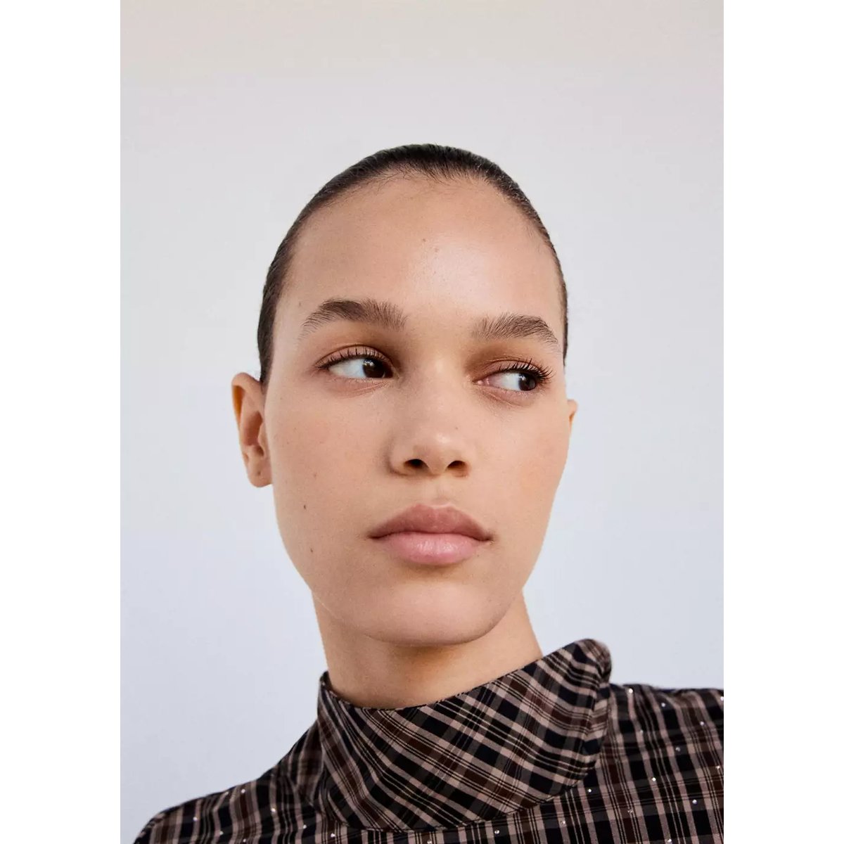 Blouse à carreaux avec strass marron, MANGO
