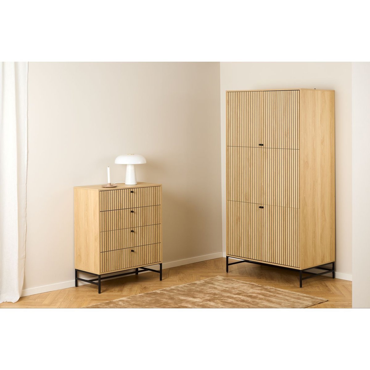 Commode rectangulaire 4 tiroirs effet tasseaux BAÏKAL beige, TOILINUX