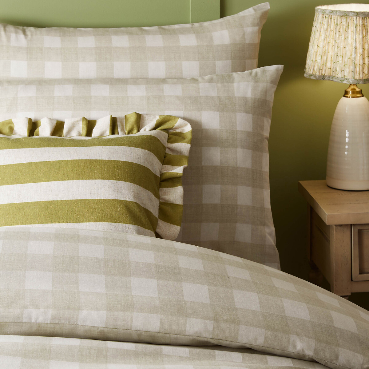 Linenstripe Printed Ruffle Cushion olive, FURN.