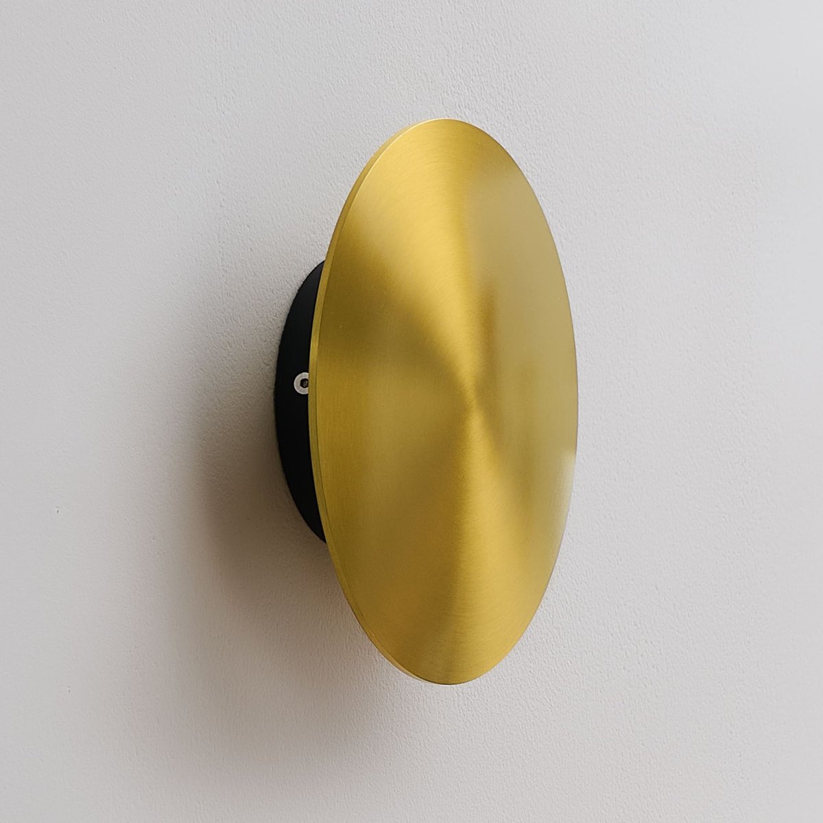 Applique dorée avec LED intégrée - DORÉNIS laiton, KOSILUM