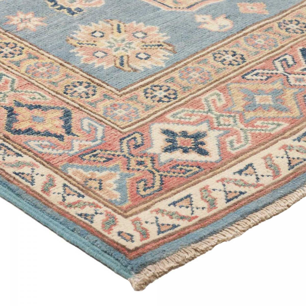 Tapis salon géométrique, laine naturelle, noué à la main, KAZAK CO 60 bleu, beige, rose, UN AMOUR DE TAPIS