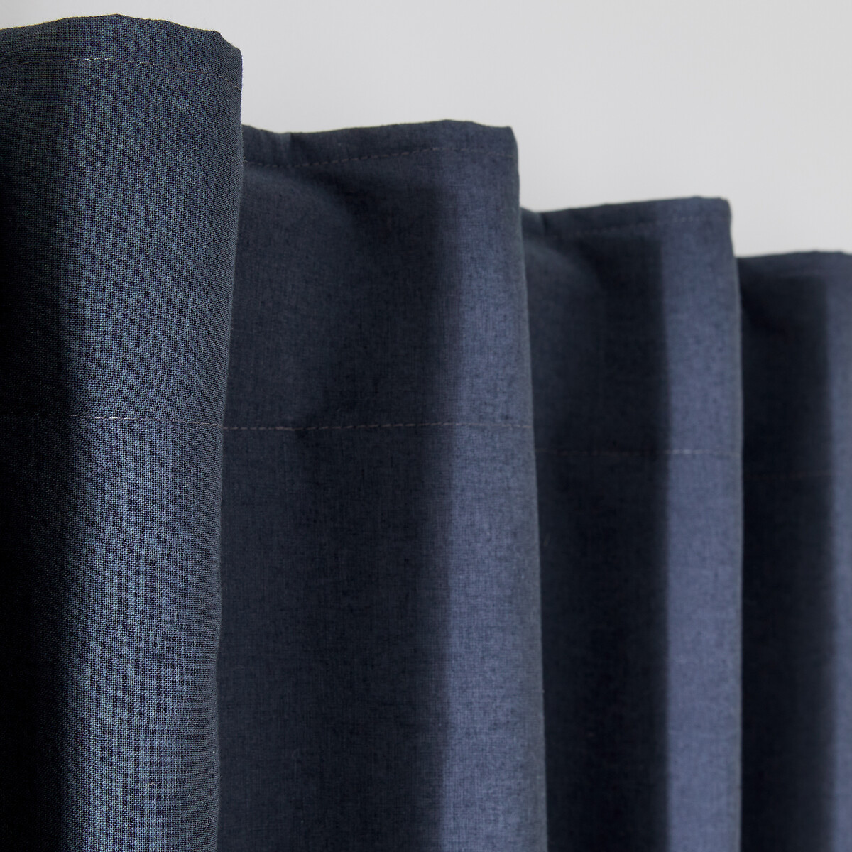 Lincot Hidden Tab Blackout Curtain ink blue, LA REDOUTE INTERIEURS