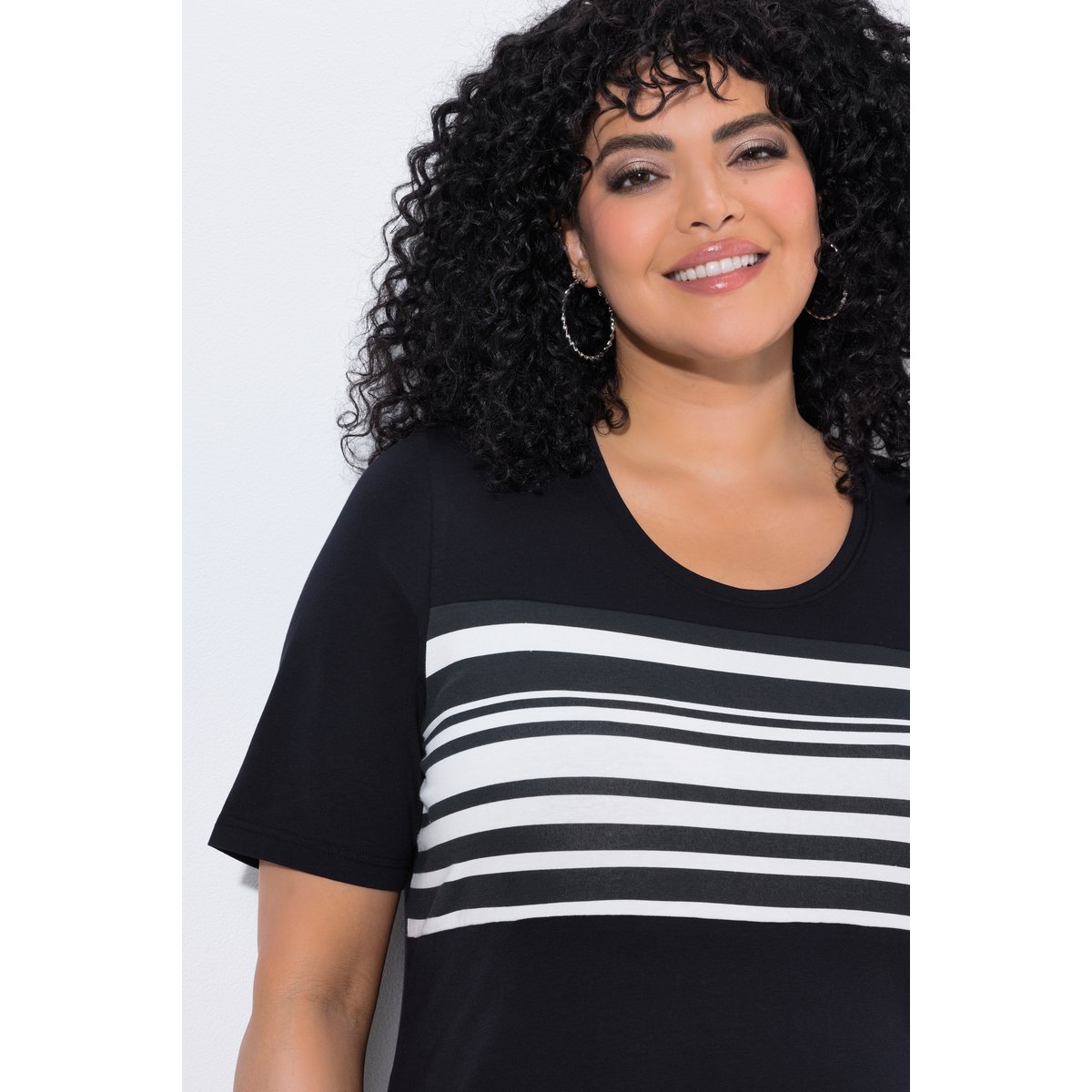 Robe en jersey décolleté rond et manches noir, ULLA POPKEN
