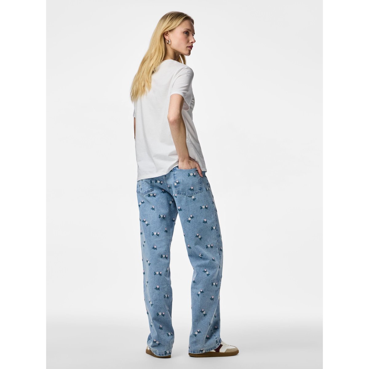 Jean Droit light blue denim, PIECES