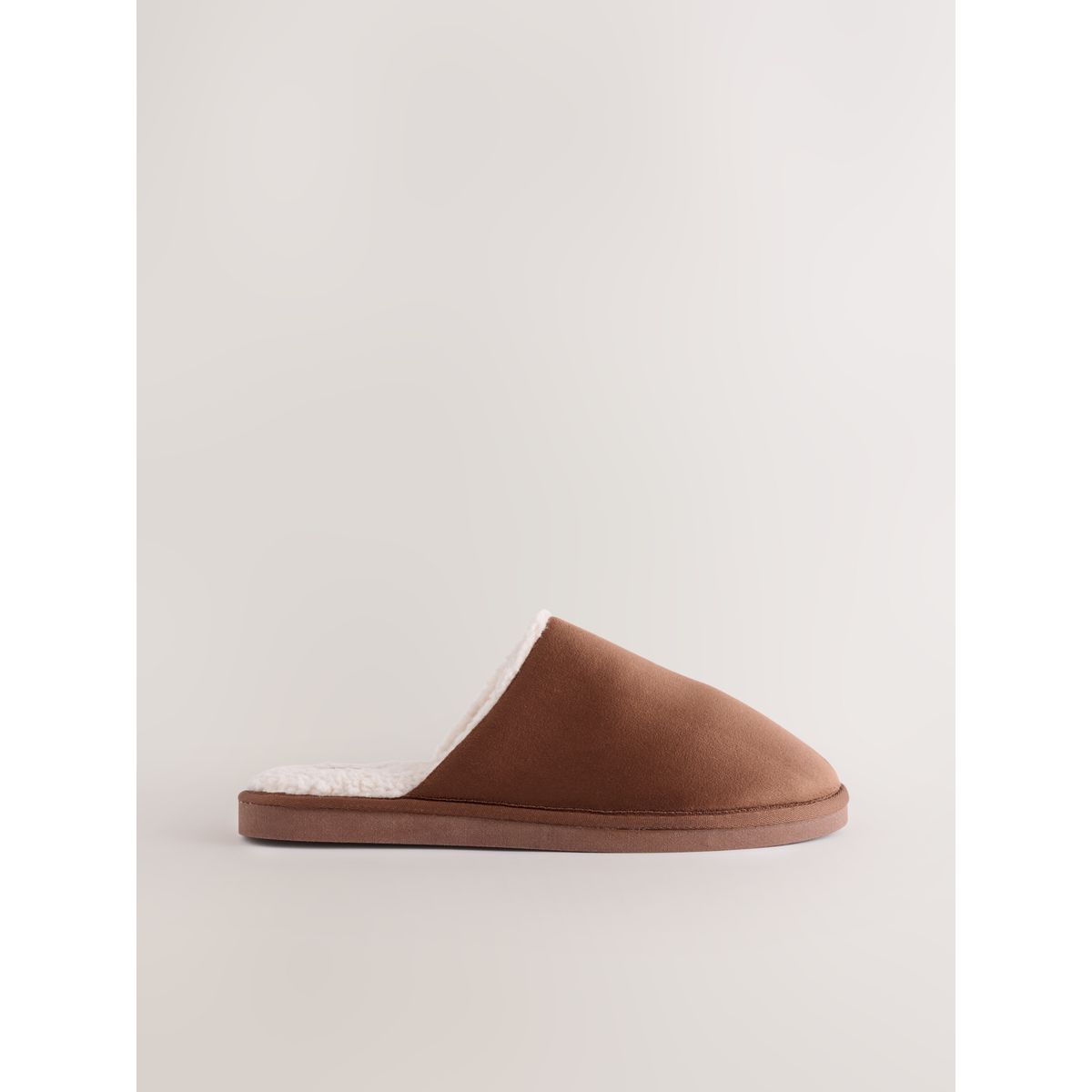 Chaussons mules en micro daim marron fauve, NEXT