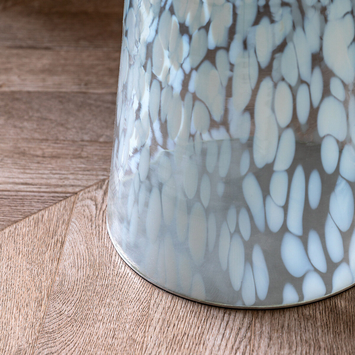 Mendoza Mottled Glass Pedestal Side Table white/transparent, SO'HOME