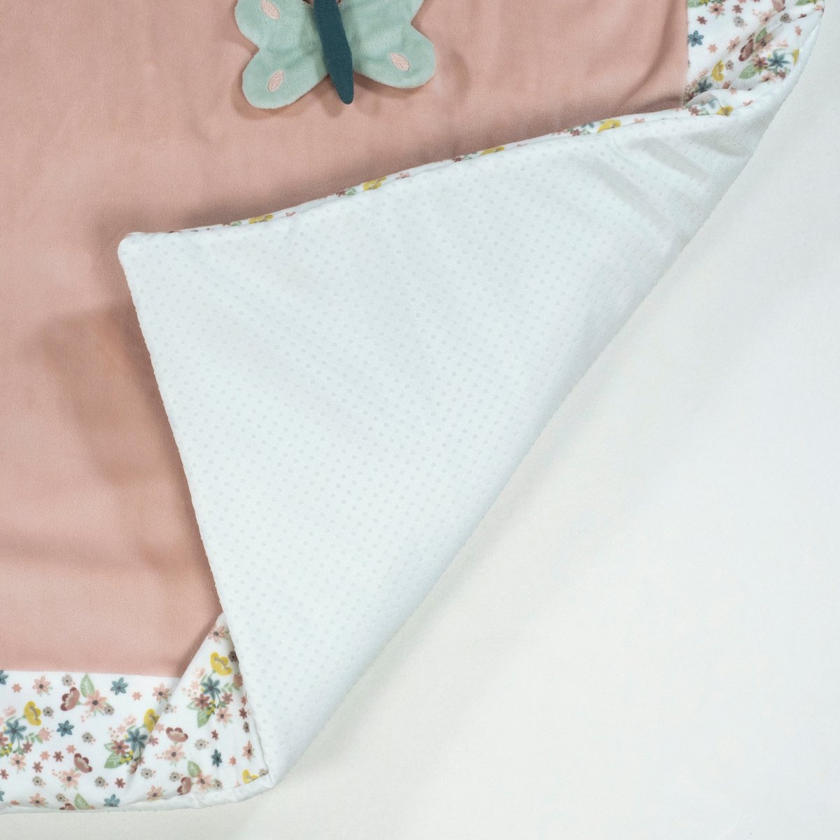 Tapis de jeu rose, vert, blanc, PASITO A PASITO