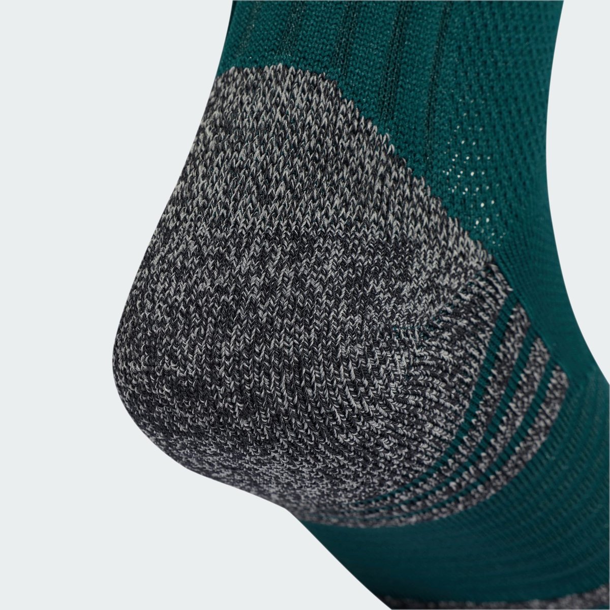 Chaussettes Du Kit Extérieur Real Madrid 26/27 Chaussettes Du Kit Extérieur Real Madrid 26/27 aurora ivy, adidas Performance