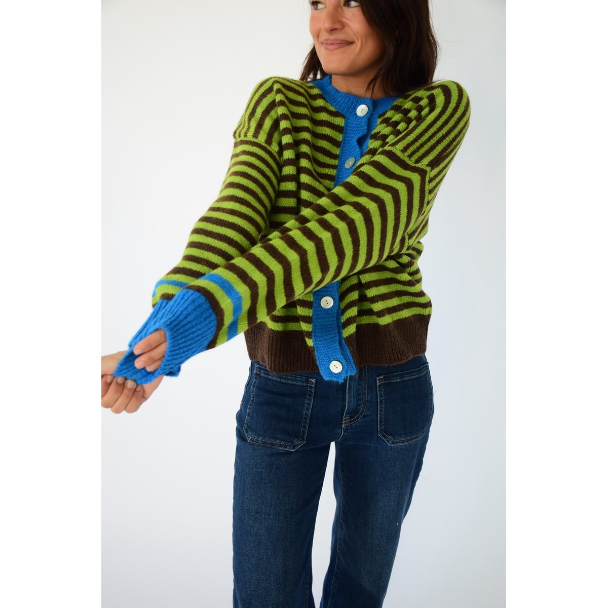 Gilet rayé en maille TESSA vert lime / marron, MINDTRAVELER