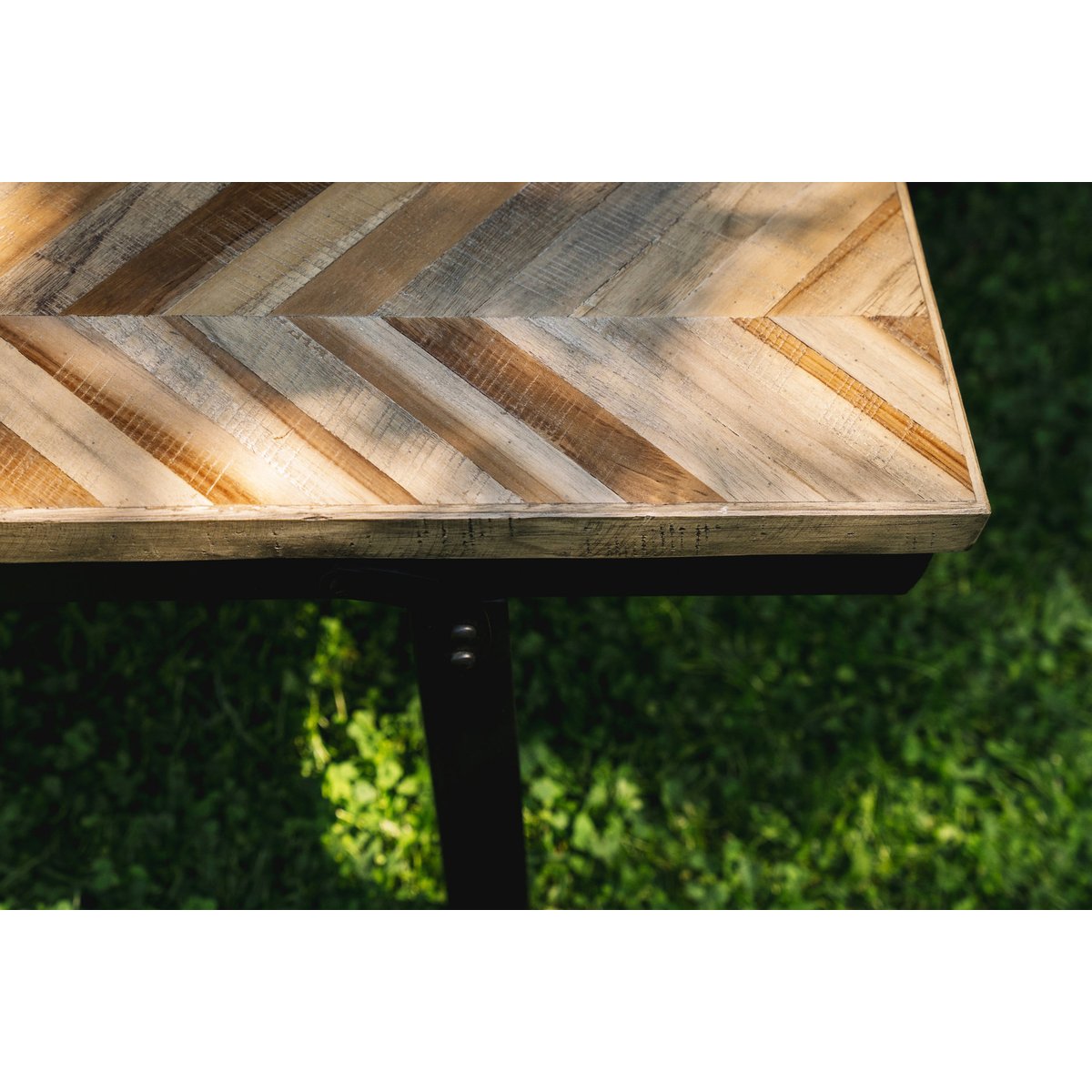 Banc en bois de teck et fer noir HERRINGBONE beige, BAZAR BIZAR