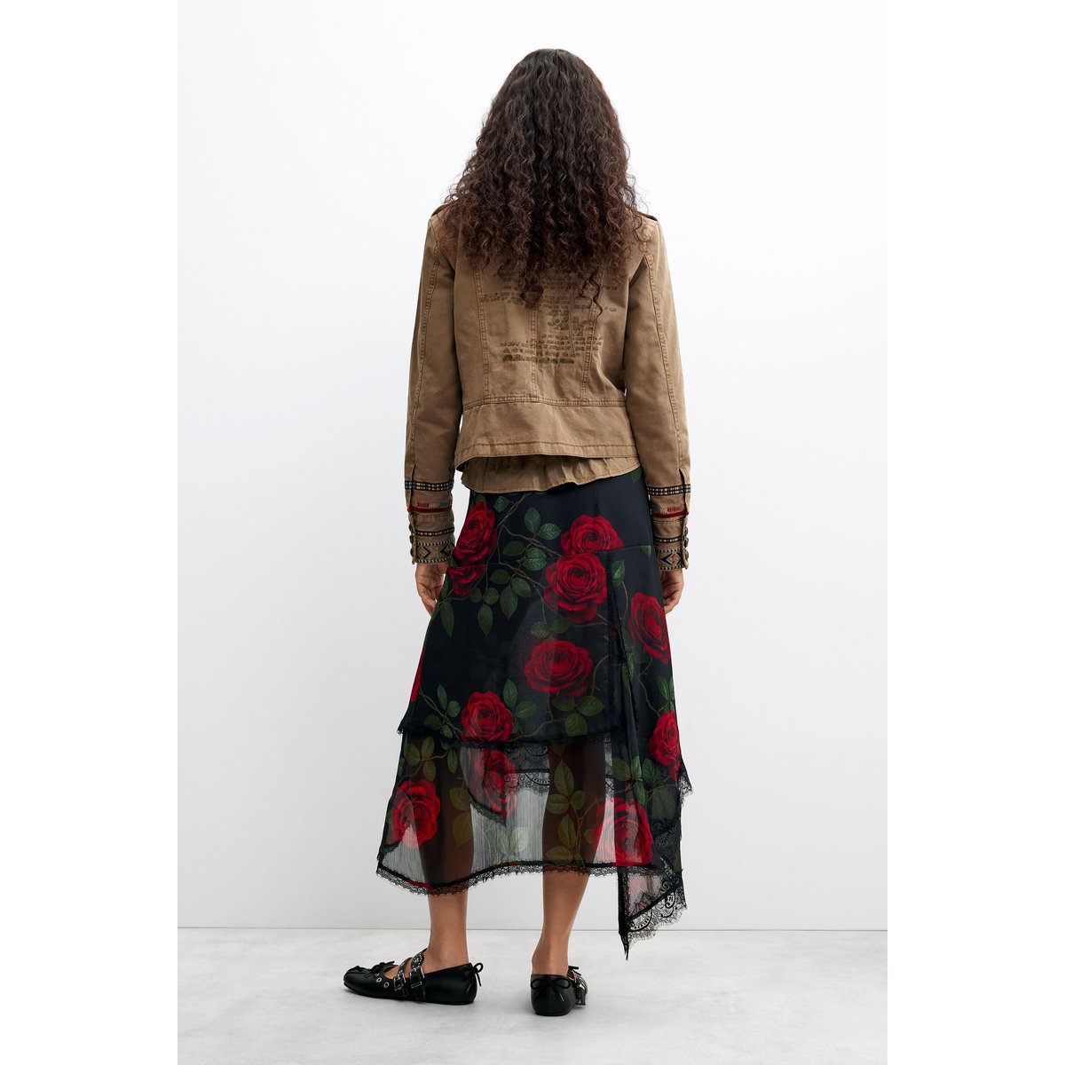 mini-jupe roses noir, DESIGUAL