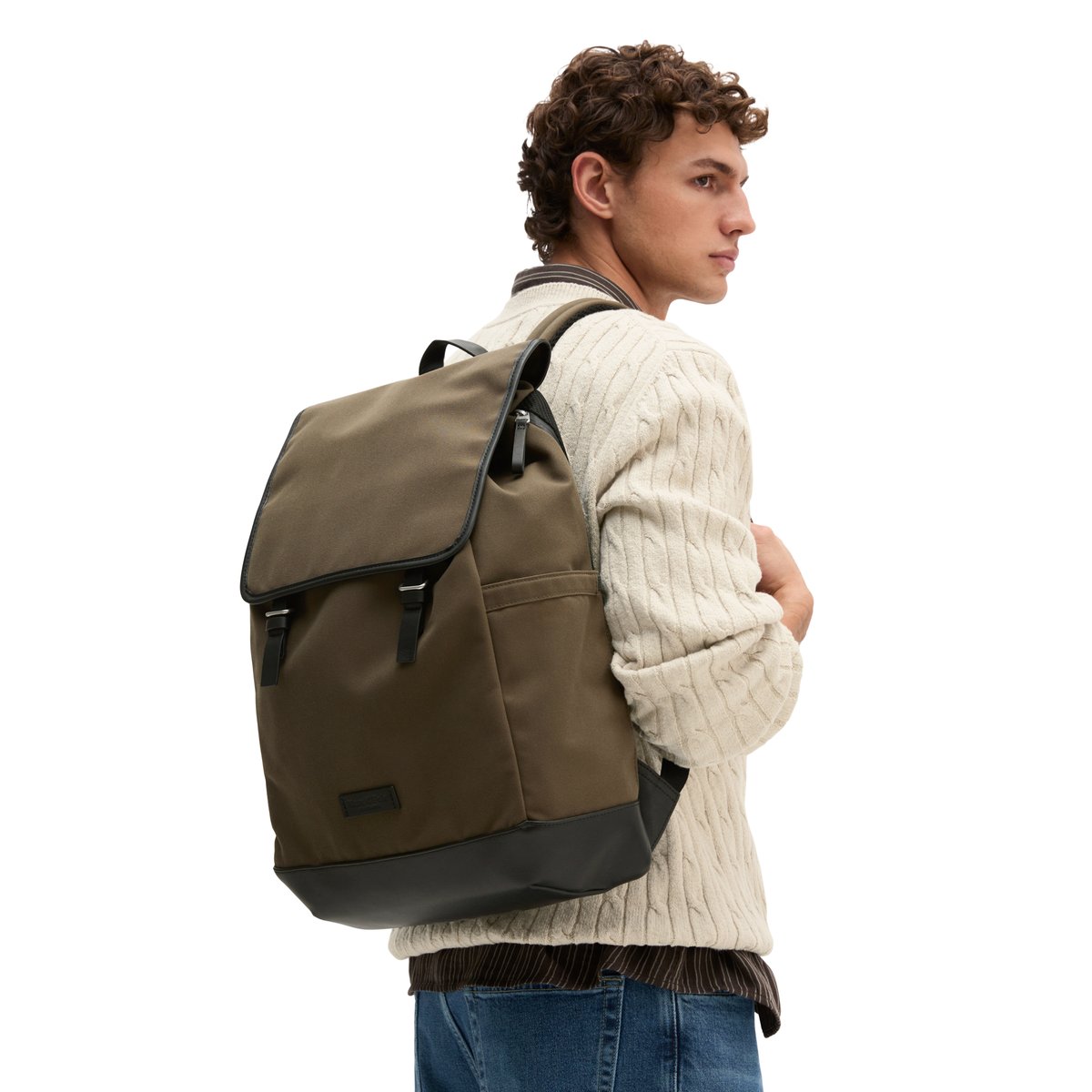 Sac à dos en toile, modèle Maiko avec des détails en cuir véritable marron, MARC O'POLO