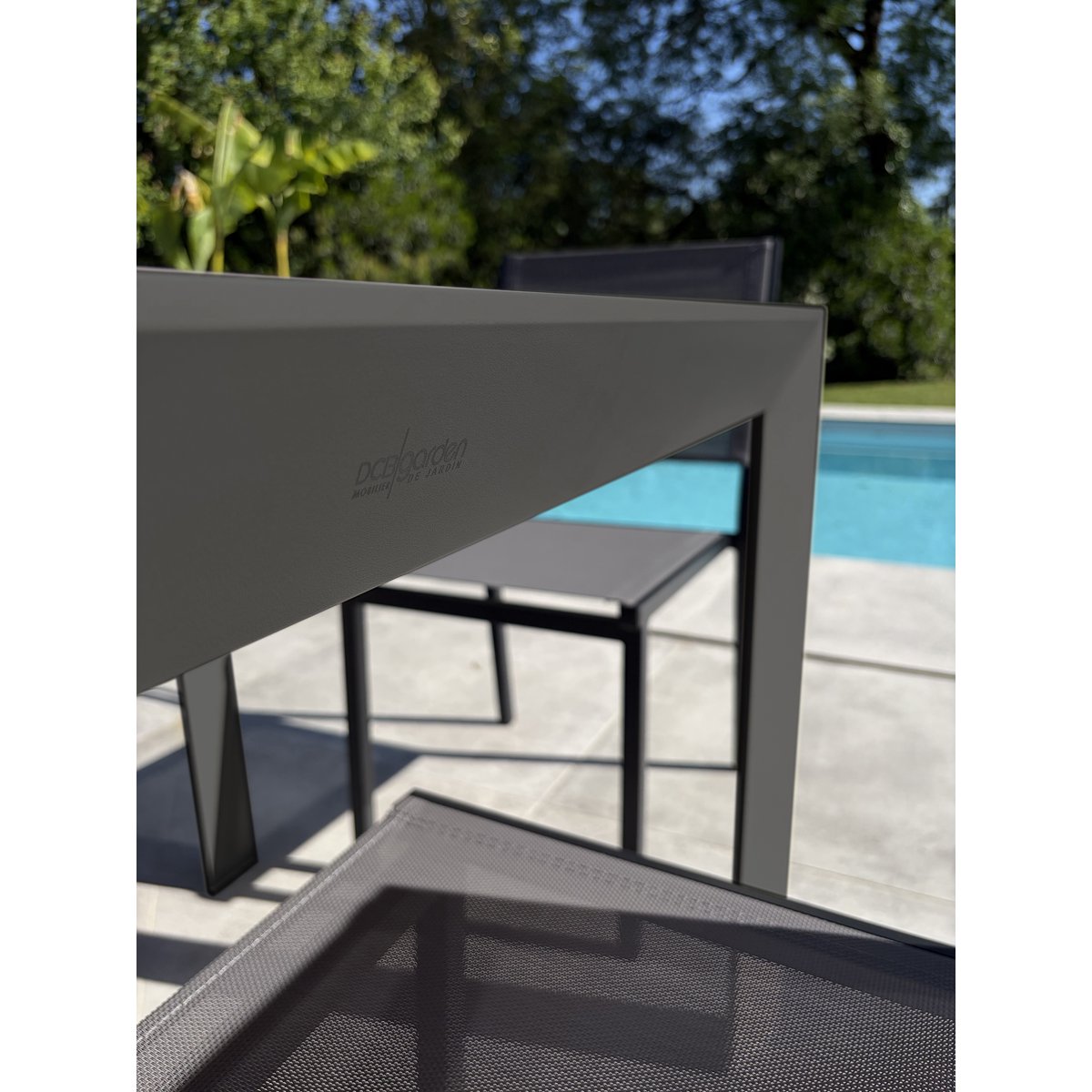 Ensemble repas de jardin 4 places en alu TONGA gris anthracite, DCB GARDEN