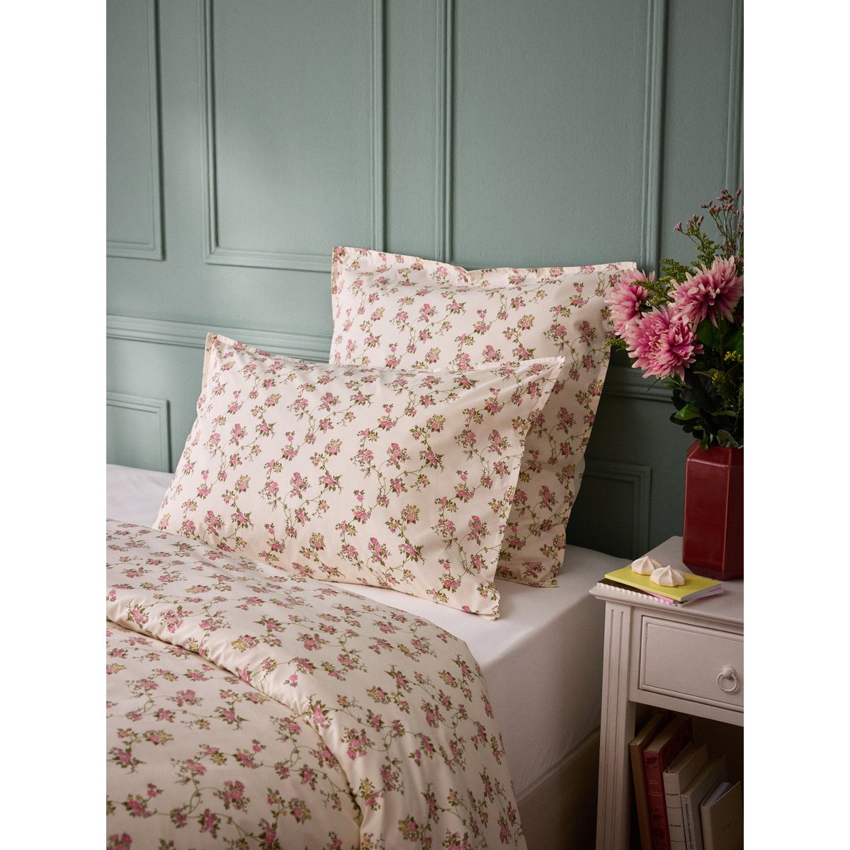 Taie d'oreiller percale de coton "MARGOT" imprimé fleurs, CYRILLUS