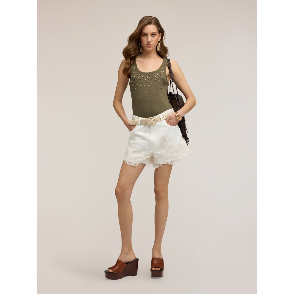 Top avec applications de pierres verde militare, MOTIVI