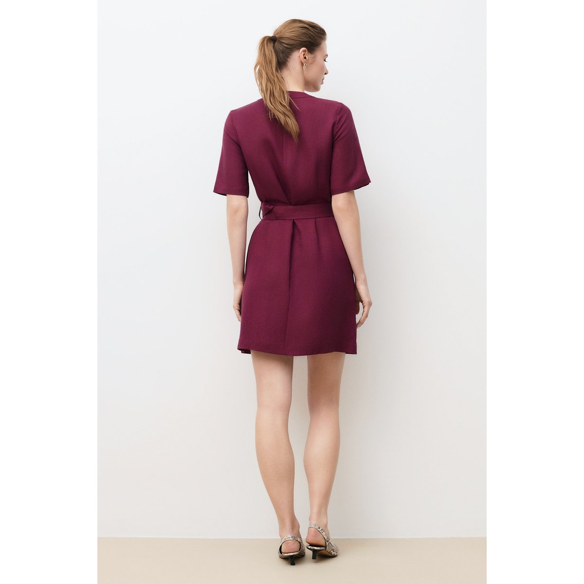 Robe droite col v lin RARE bordeaux, CAROLL
