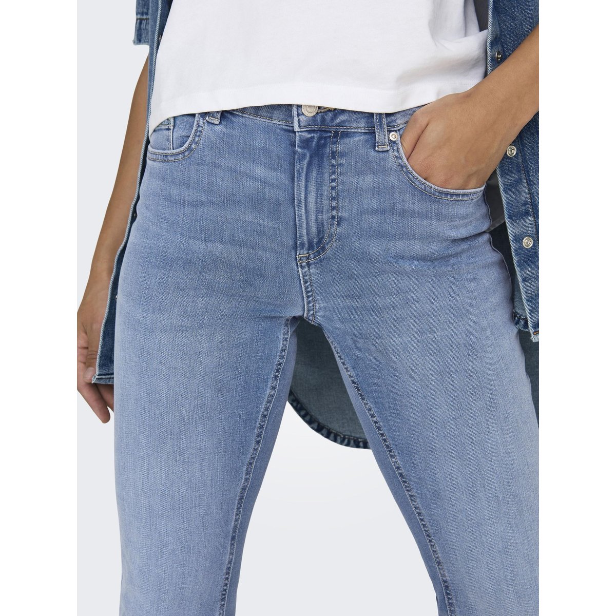 Jean Flared medium blue denim, ONLY