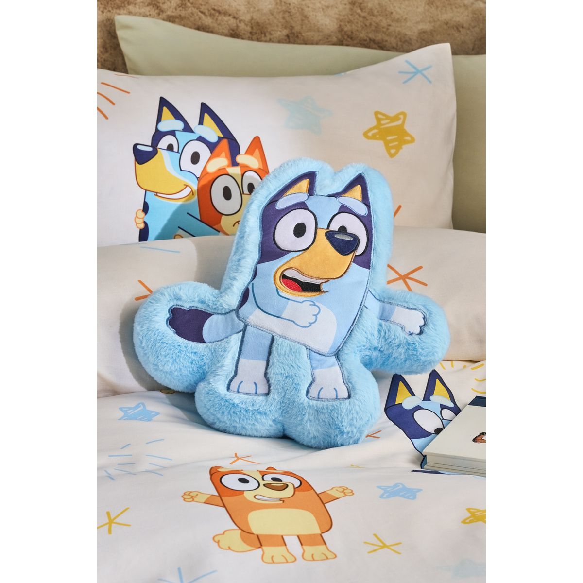 Coussin pelucheux bluey bleu, NEXT