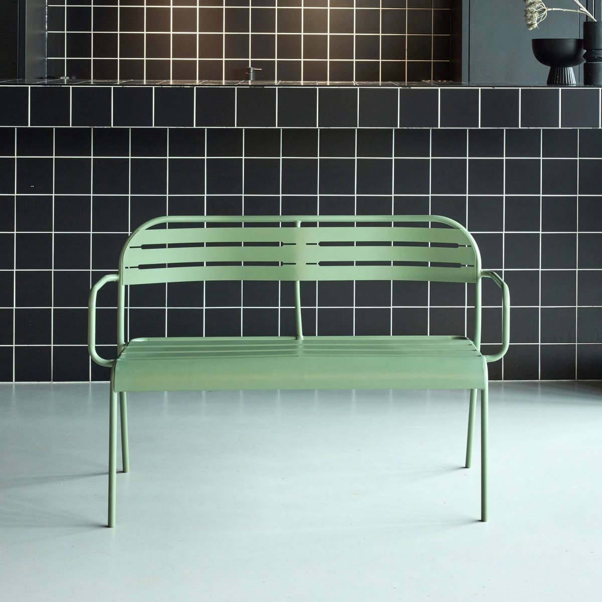 Banc extérieur acier 2 places AMÉLIA vert, SWEEEK