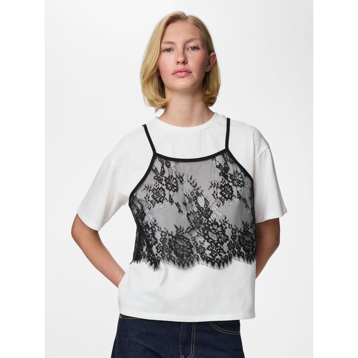 T-Shirt bright white, PIECES