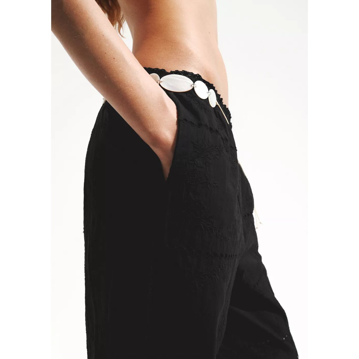 Pantalon en coton avec broderies ajourées noir, MANGO