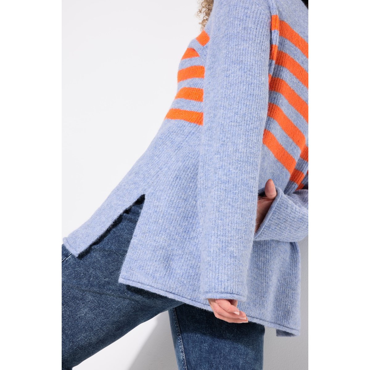 Pull rayé, col rond et manches longues bleu ciel, ULLA POPKEN