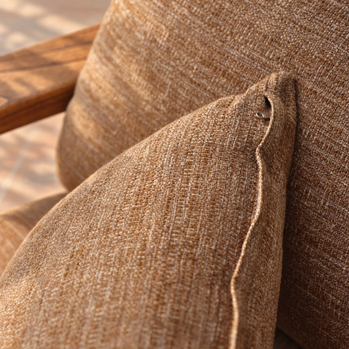 Fauteuil en mindi massif et tissu texturé ELIAS cappuccino, BERAH GETAH