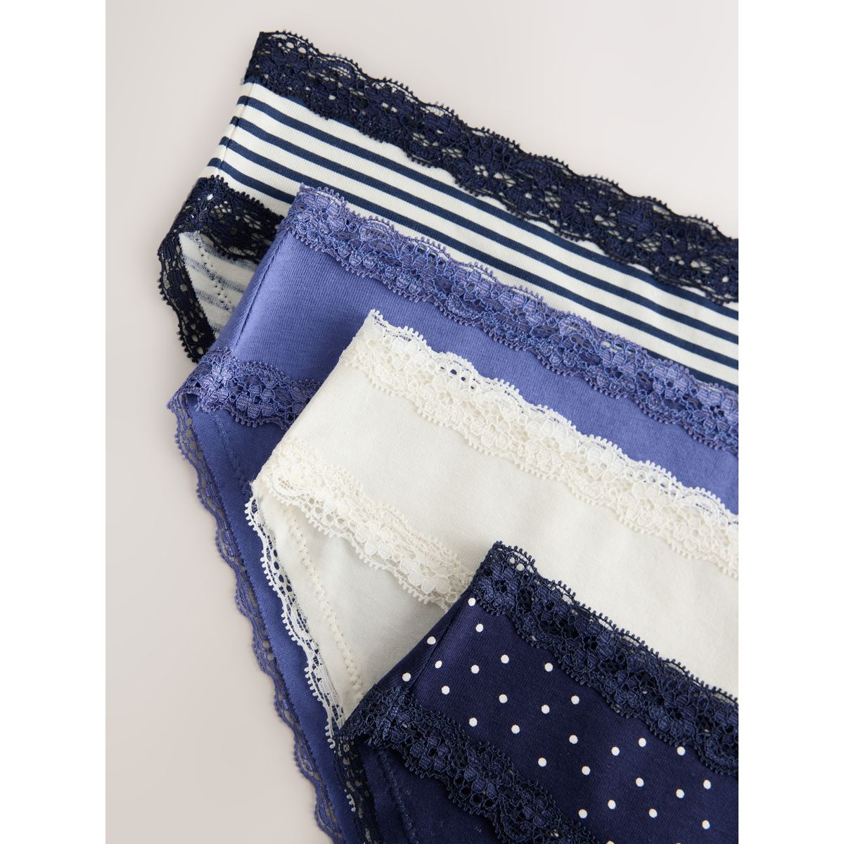 Culotte en dentelle et coton, lot de 4 bleu marine rayé, NEXT