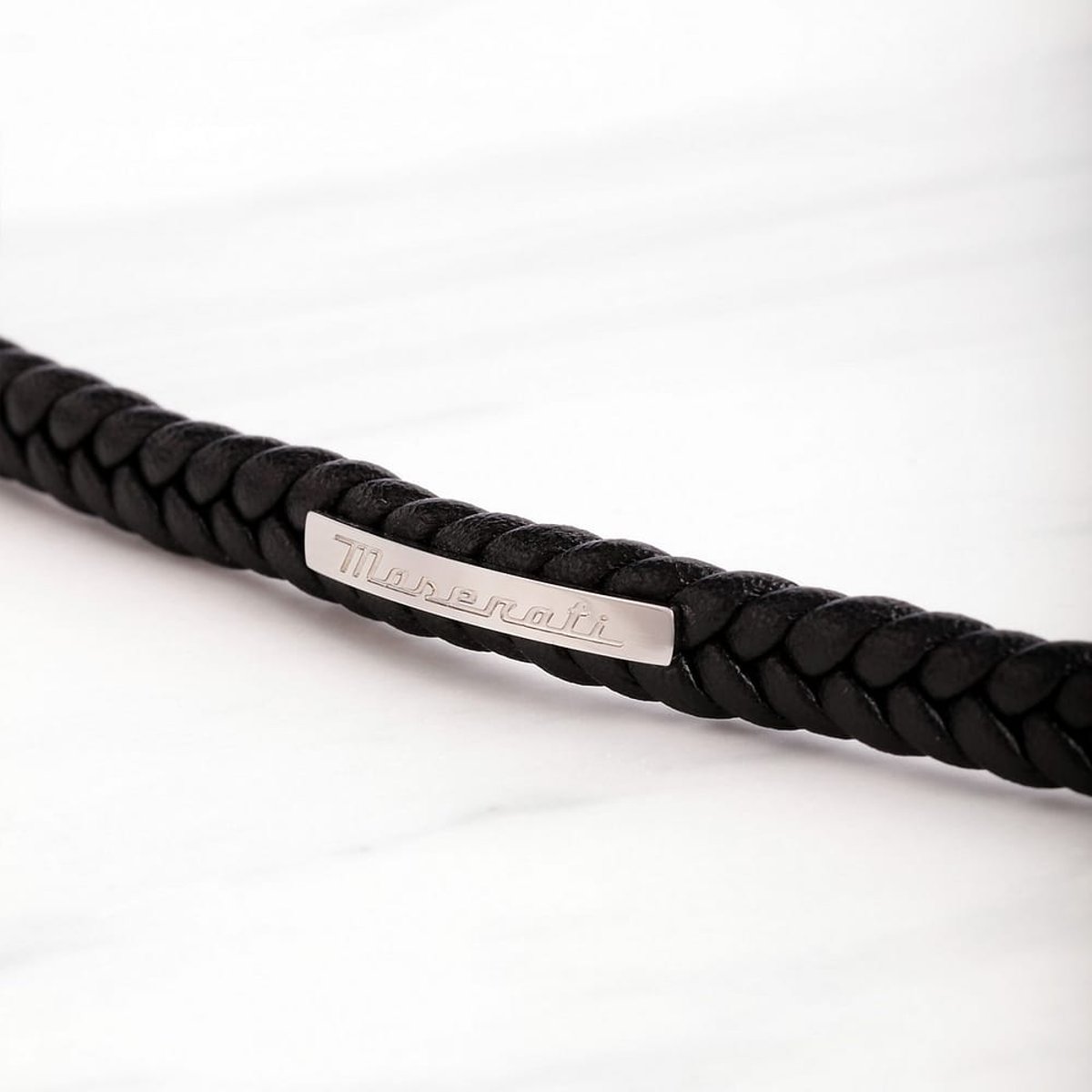 Bracelet MASERATI en Acier Noir et Cuir Noir noir, MASERATI