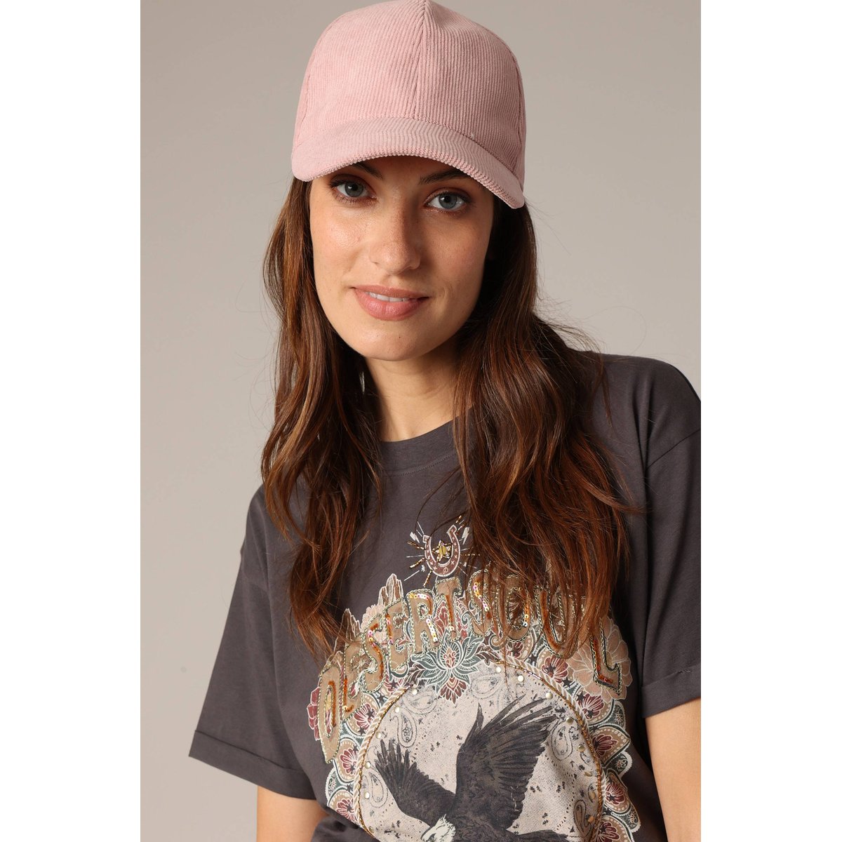 Casquette en velours côtelé avec visière incurvée et bride ajustable à l’arrière CAPPIE rose clair, DEELUXE