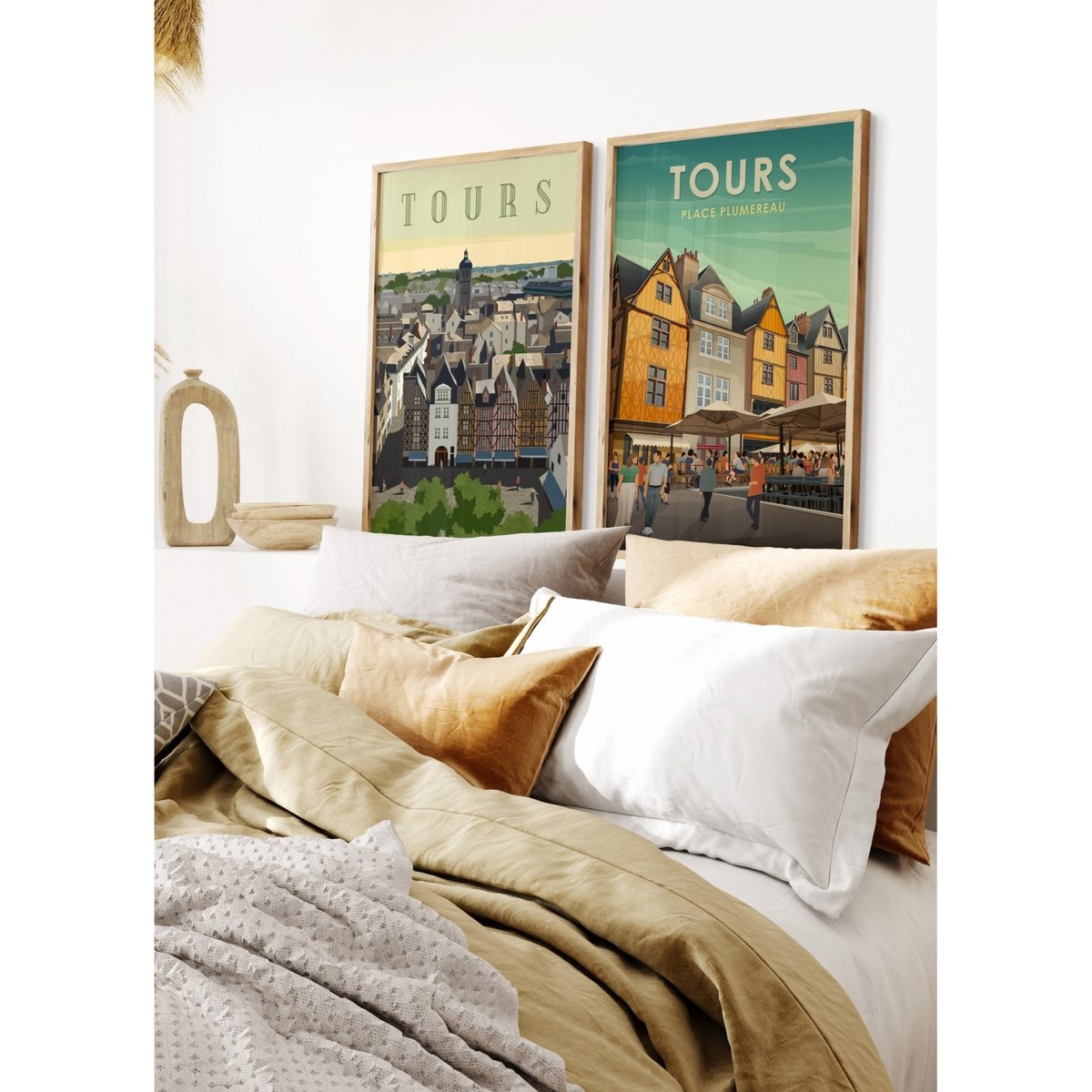Affiche vintage ville Tours - Place Plumereau 2 blanc, L'AFFICHERIE