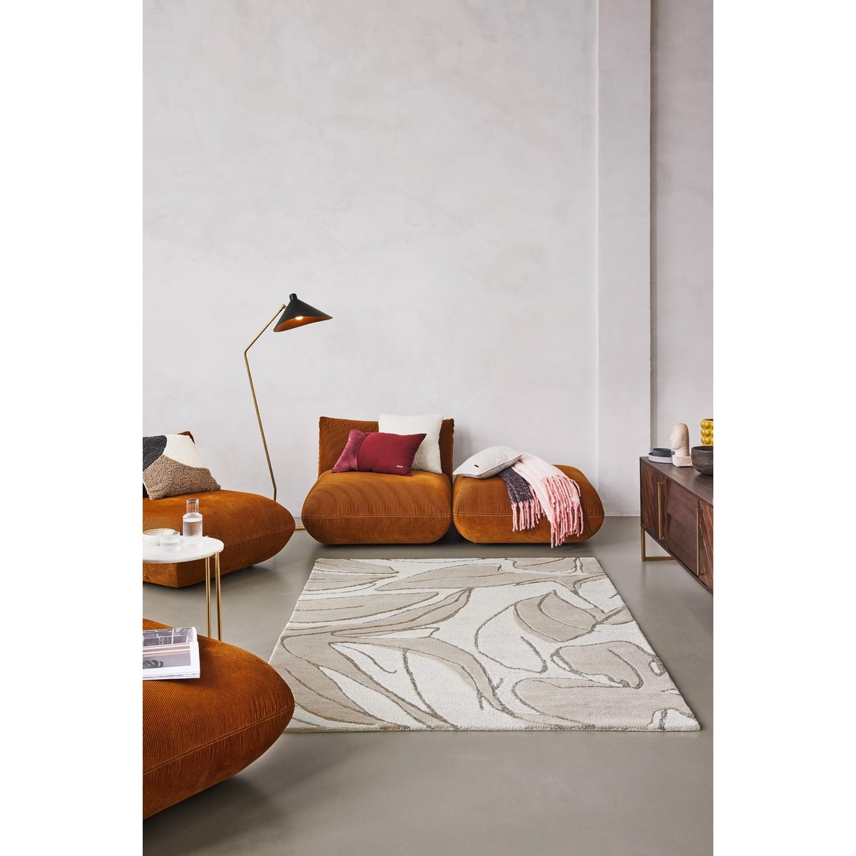 Tapis floral tufté main en laine , Tunia beige/crème chiné, WECON HOME