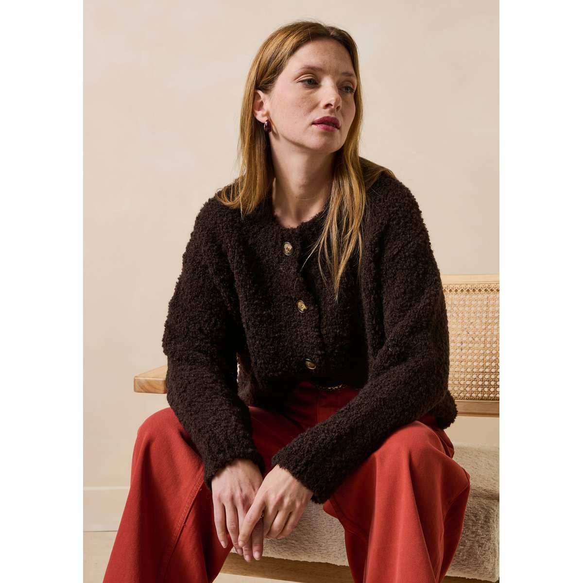 Gilet en maille bouclette col rond ganache, LA FEE MARABOUTEE