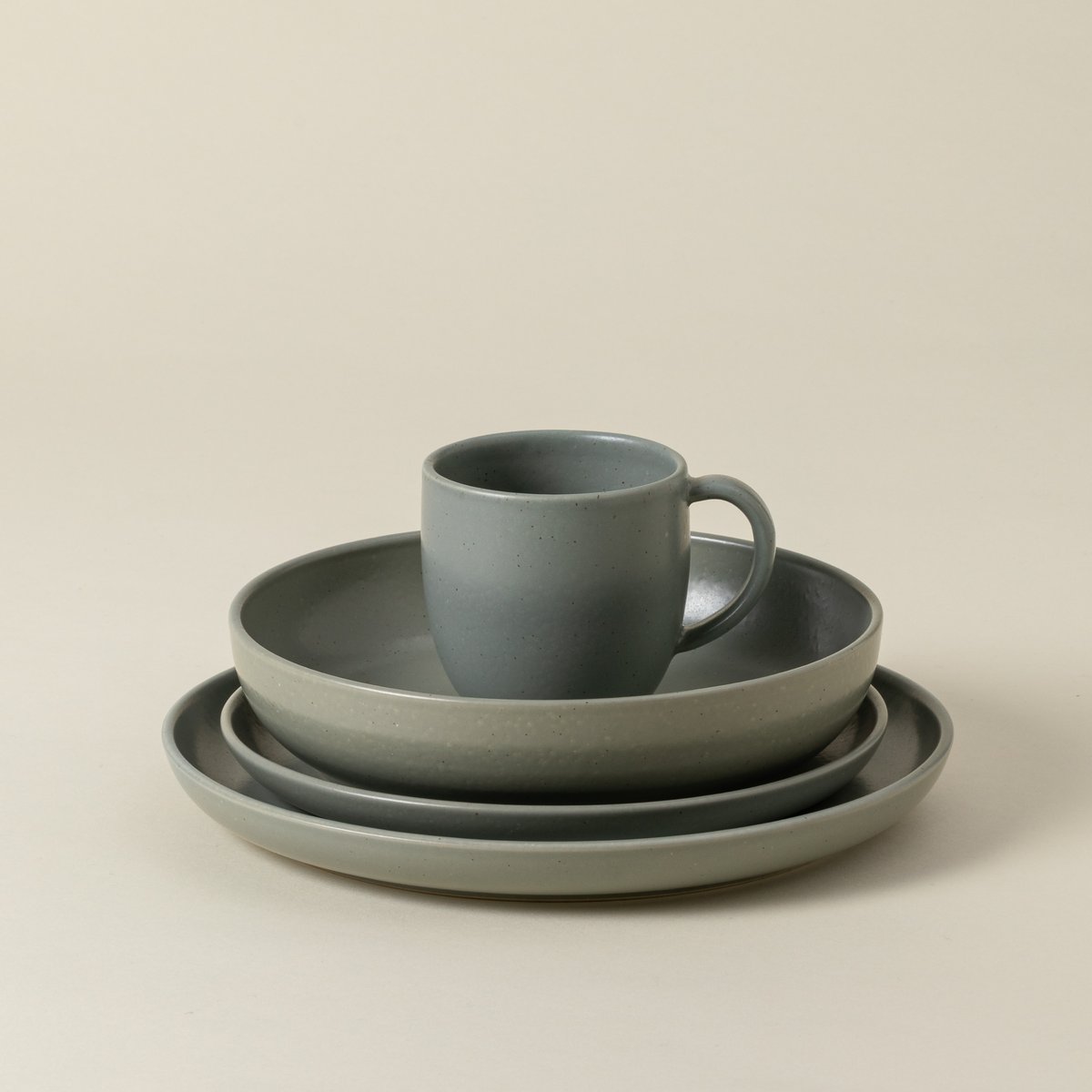 Set Table 30 Pièces avec Tasse Pacifica by Casafina artichoke, COSTA NOVA