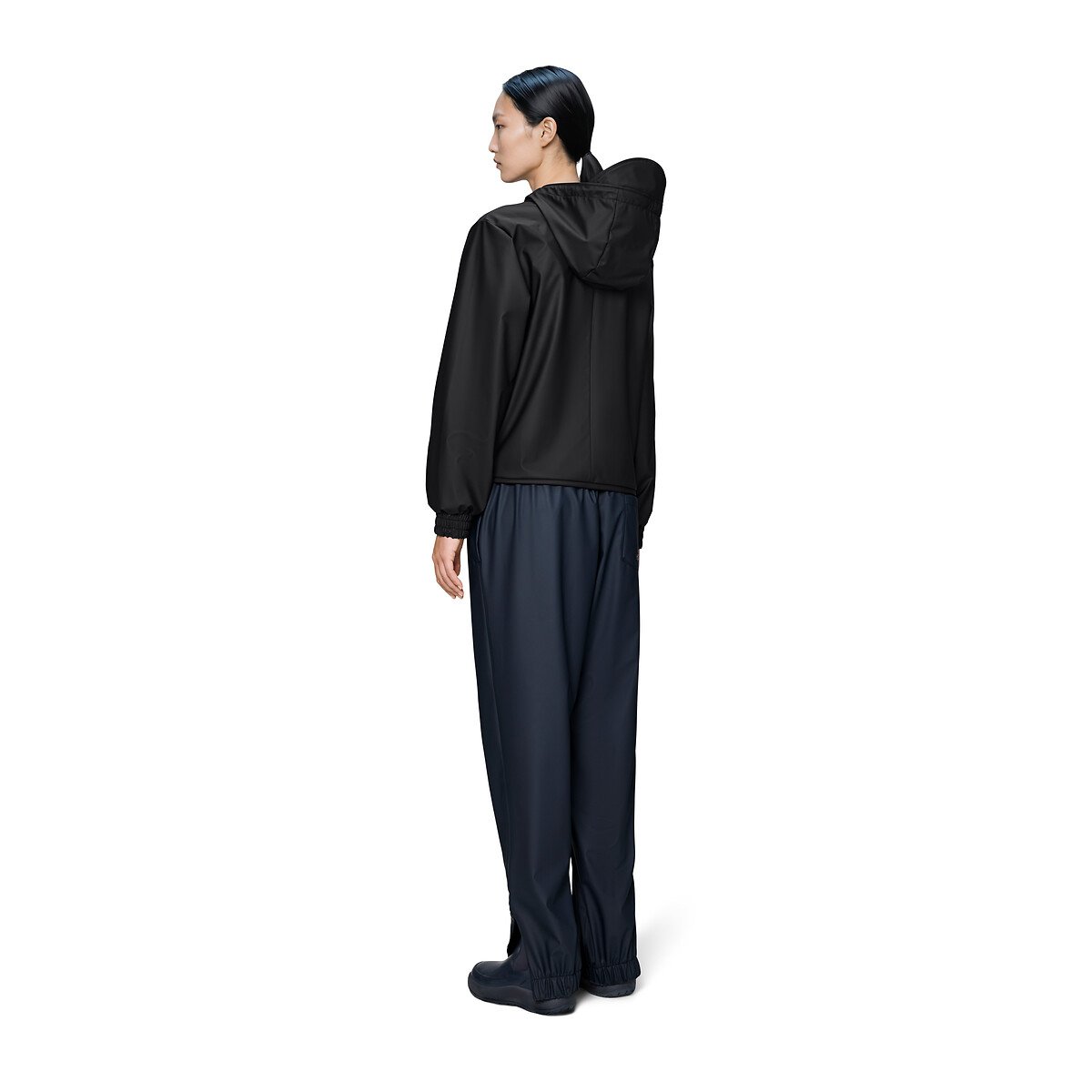 Casaco impermeável curto com capuz, STRING W preto , RAINS