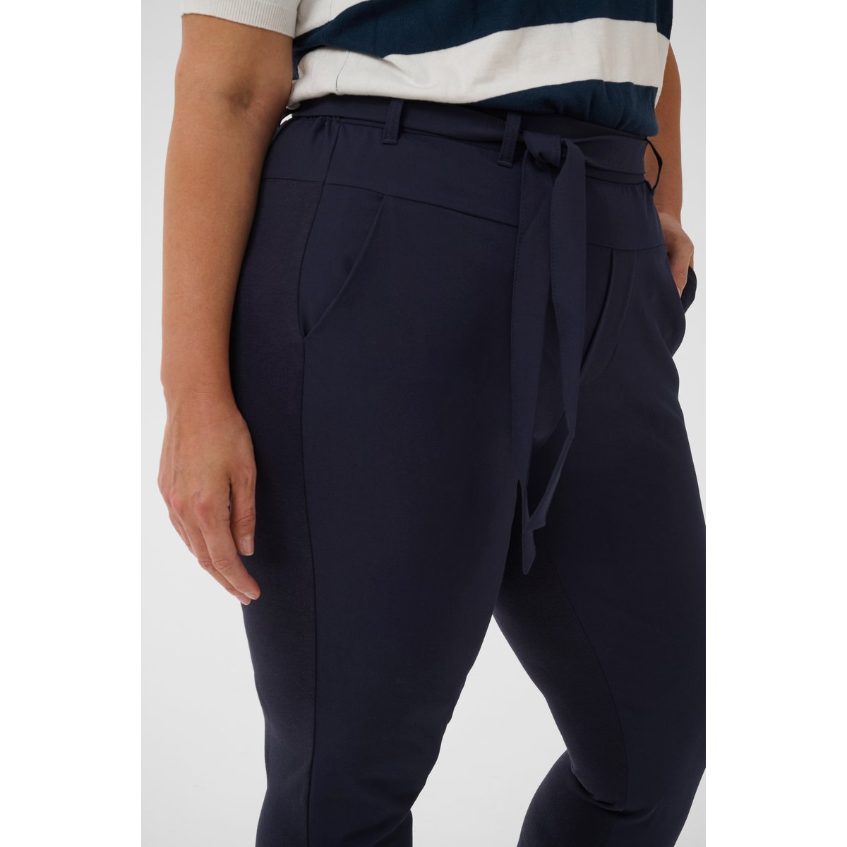 Pants Suiting bleu midnight marine, KAFFE CURVE