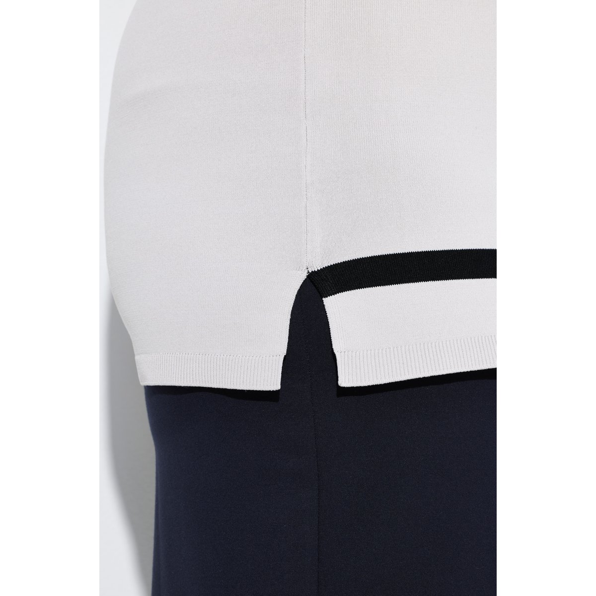 Pull à rayures, col en V et manches longues gris beige, ULLA POPKEN