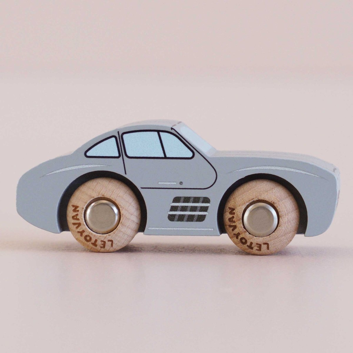 Voiture Mavis No 15 gris, LE TOY VAN