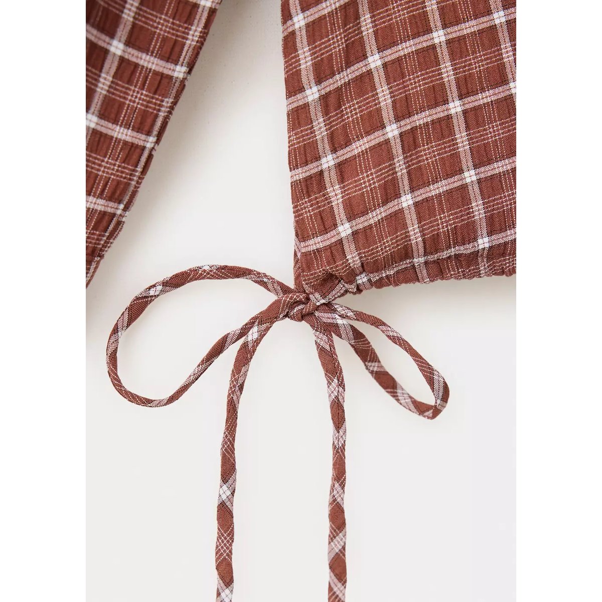 Blouse à carreaux col en V marron, MANGO