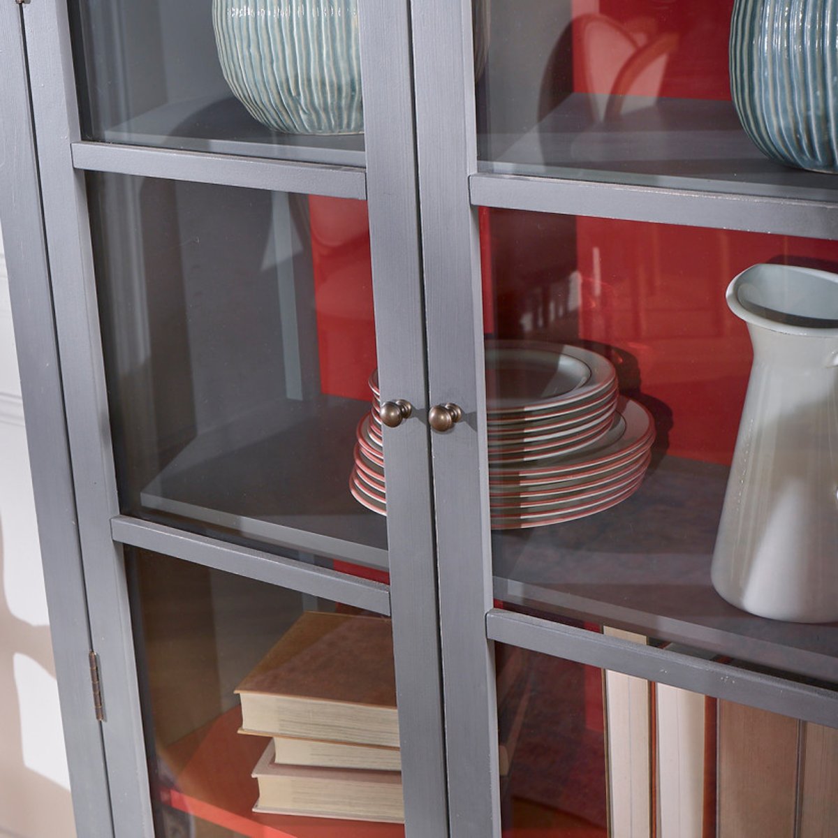 Armoire vitrée en pin 6 étagères EMILY grise, ROBIN DES BOIS