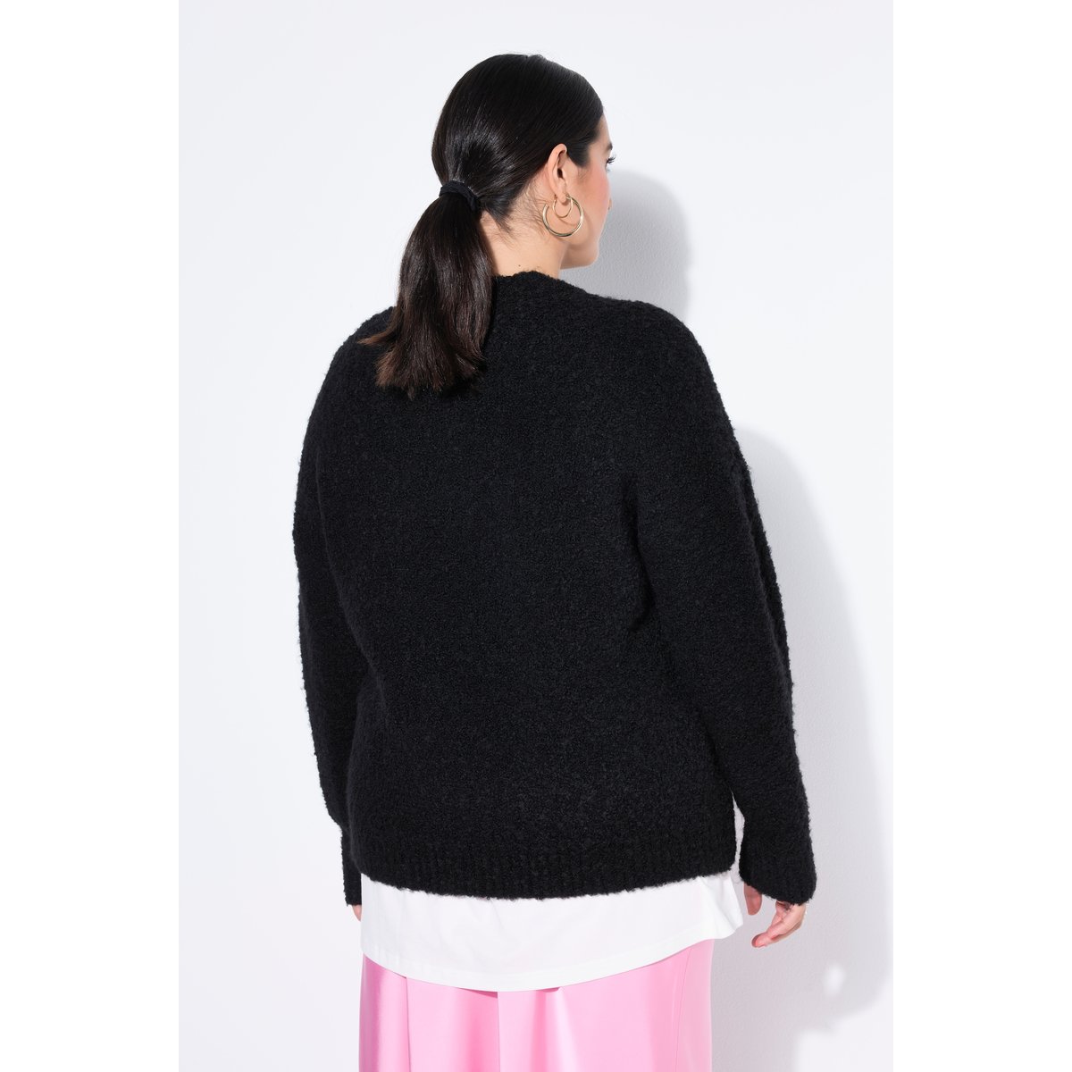 Pull oversize à manches longues et patch noir, STUDIO UNTOLD