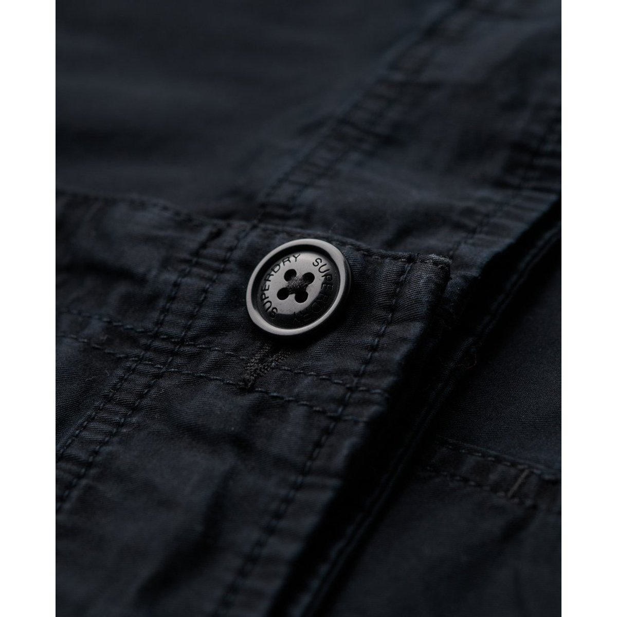 Jupe mi-longue cargo noir délavé, SUPERDRY