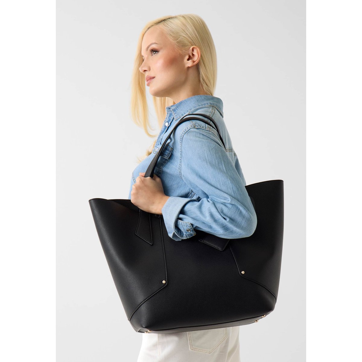Sac Darcy Logo noir, GUESS