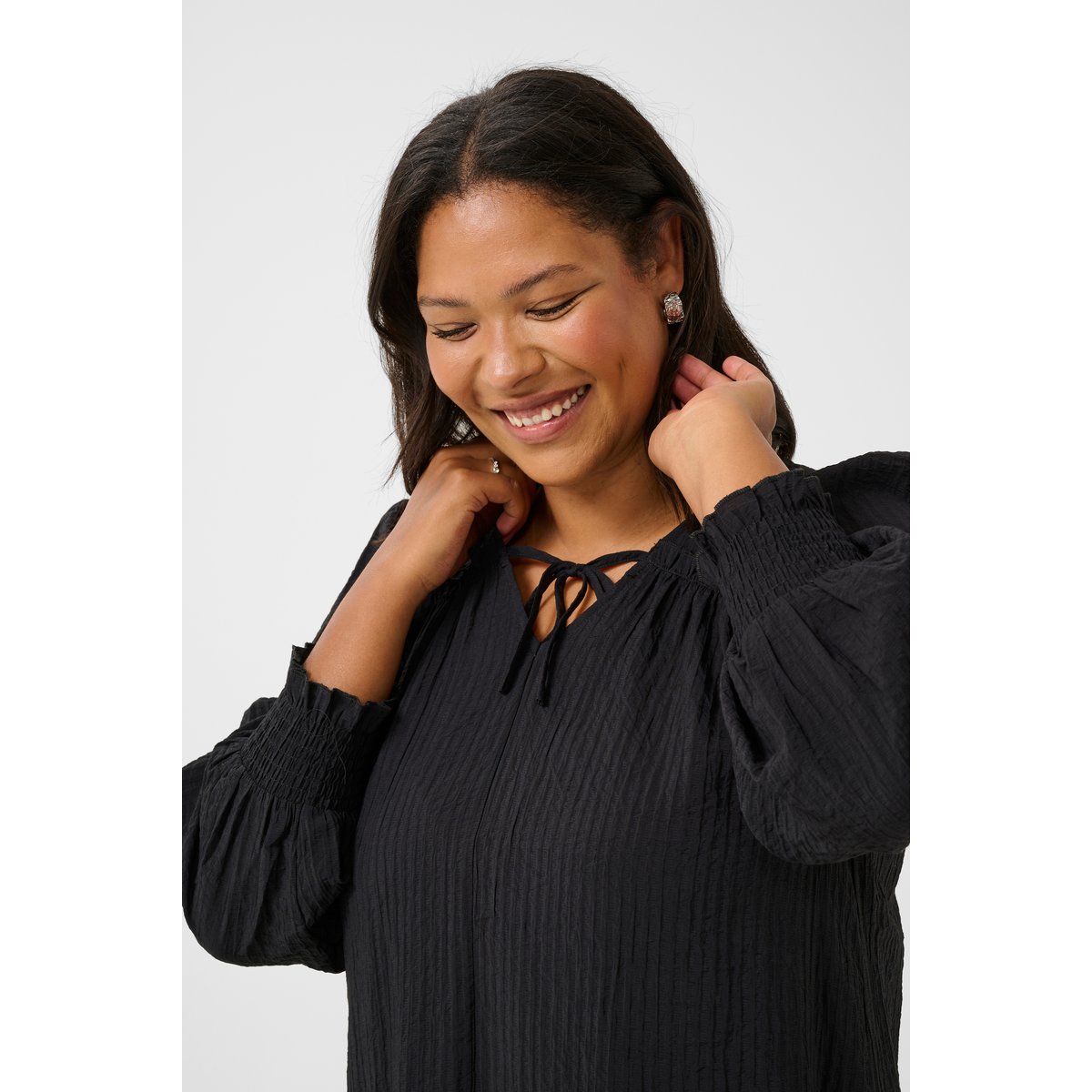 Dress noir black deep, KAFFE CURVE