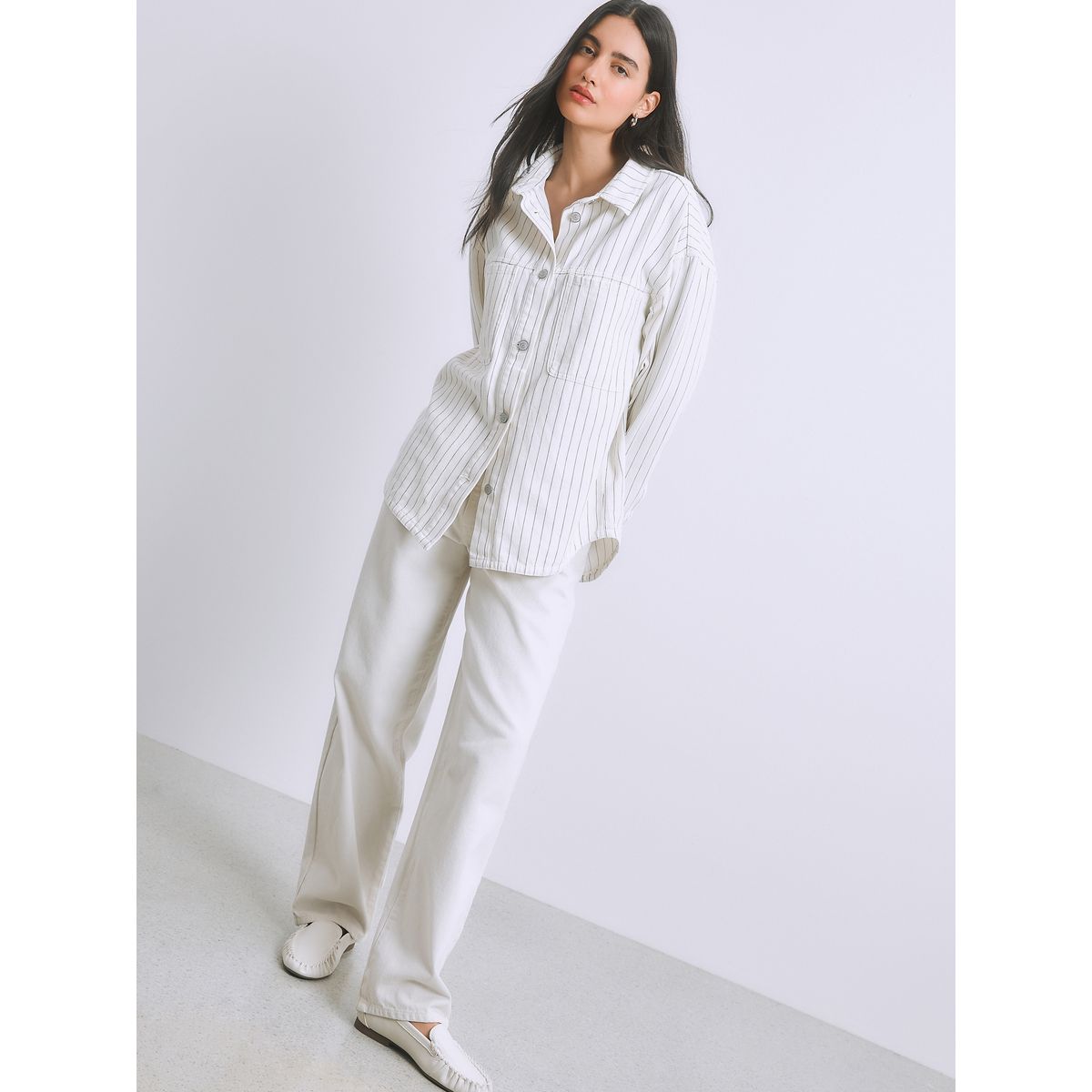 Chemise boyfriend oversize en denim blanc à rayures, NEXT