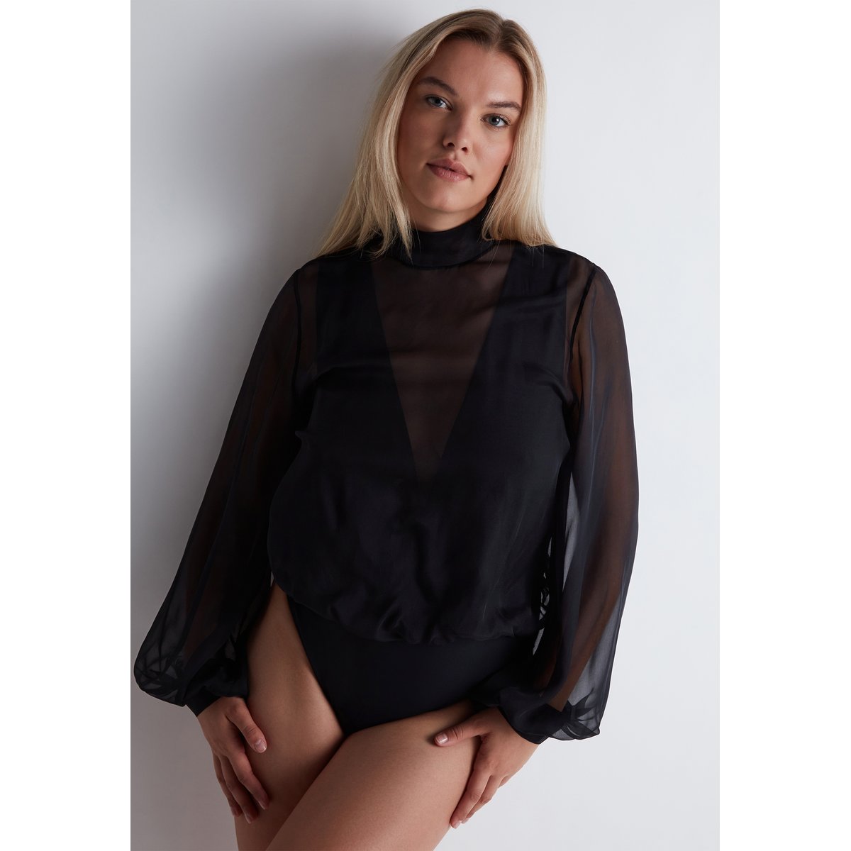 Body noir, AUBADE