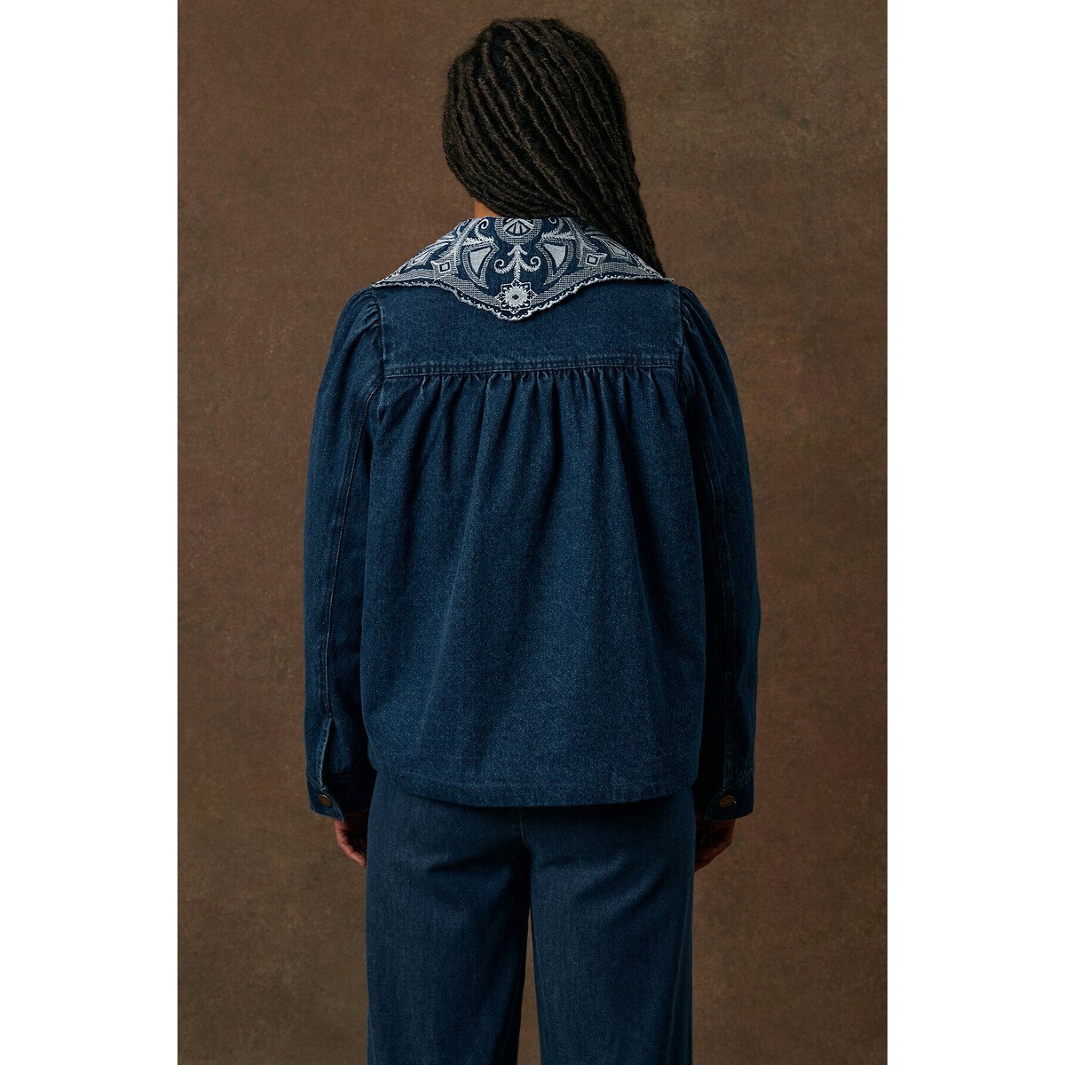 Veste en denim à col brodé amovible, TEKIANA indigo, LOUISE MISHA