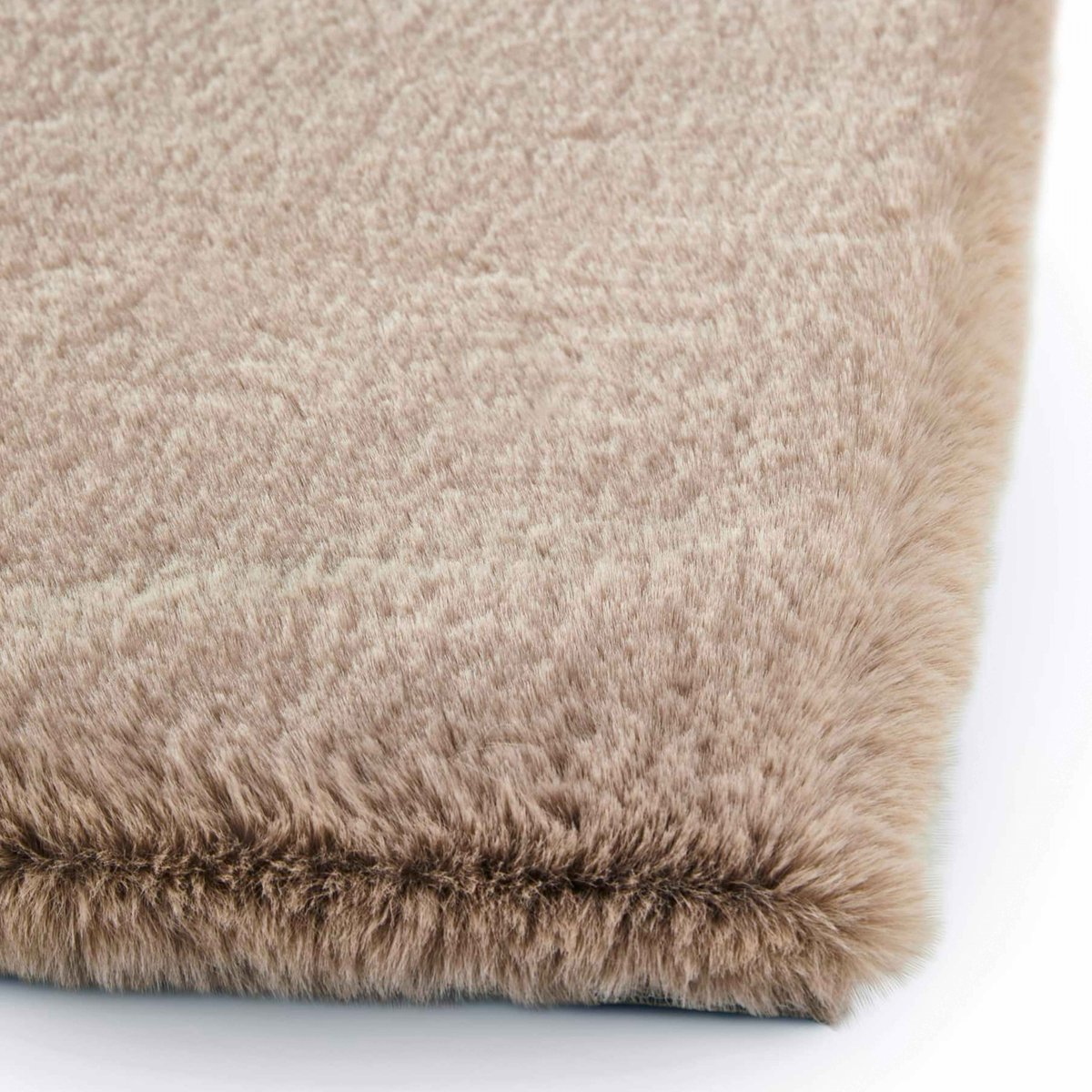 Tapis rectangulaire en polyester à poils longs, SNOW beige, OVIALA